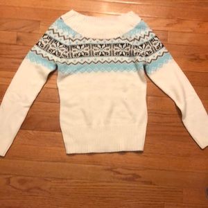 Cute knit sweater